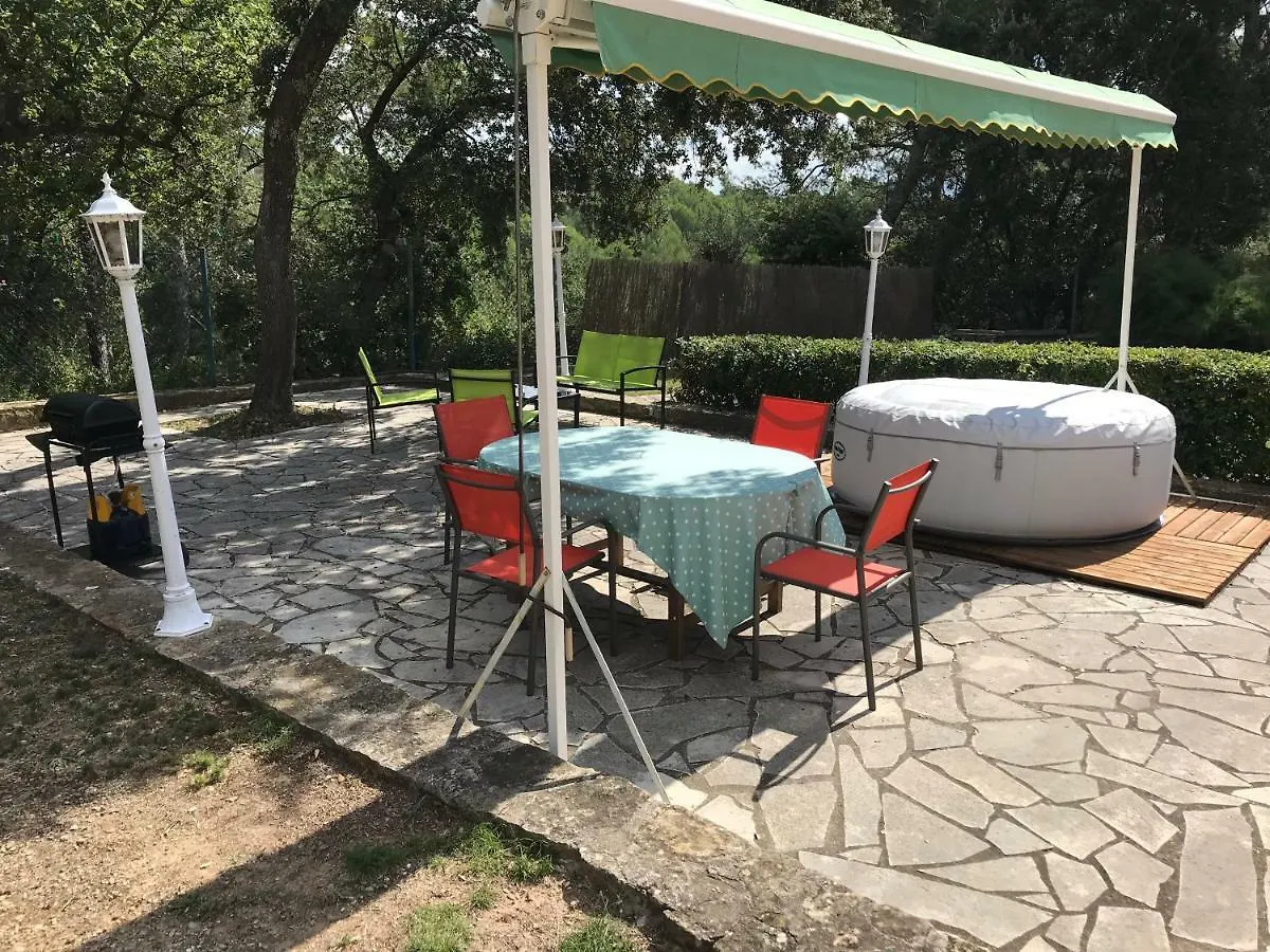 Apartament Maison Loubiere Pourrieres
